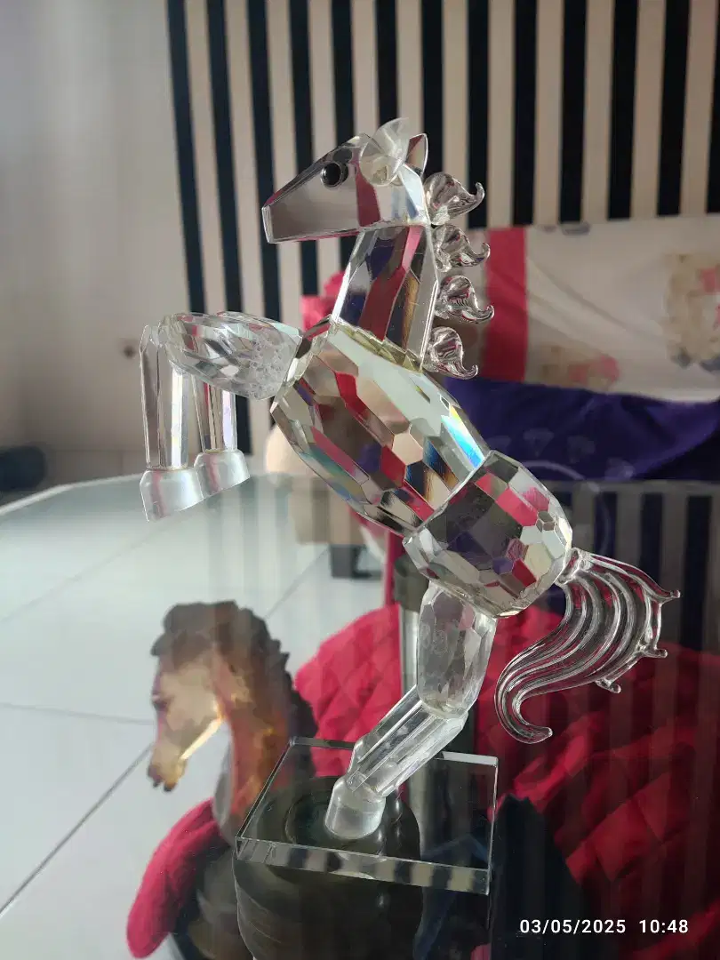 Hiasan pajangan kristal kuda patung crystal