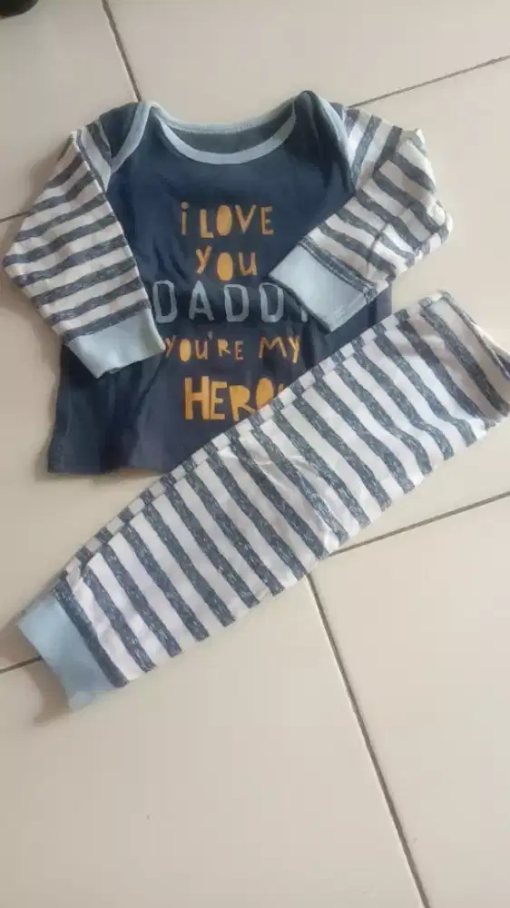 Set mothercare uk 3-6 bln