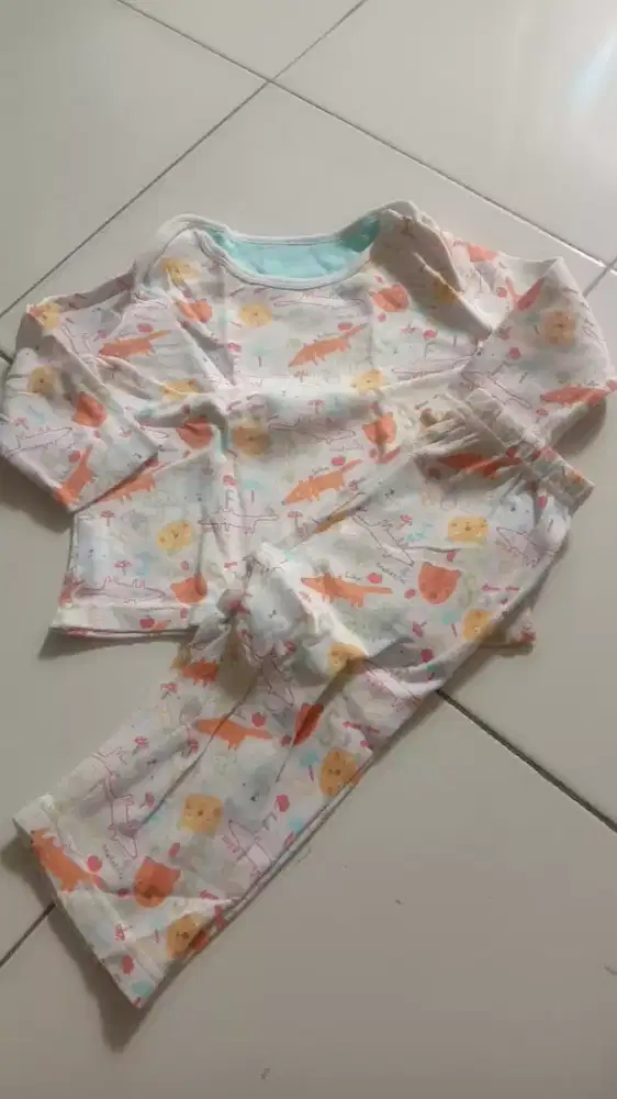 Set mothercare uk 6-9
