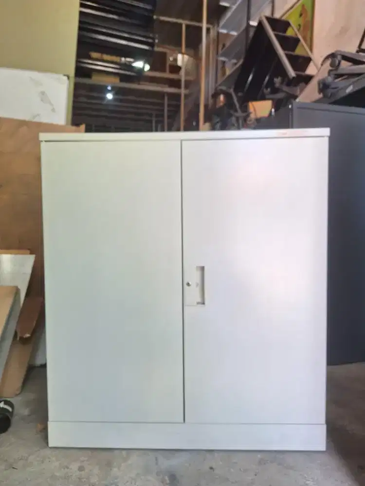 almari 1/2 tinggi almari file bekas lemari arsip besi