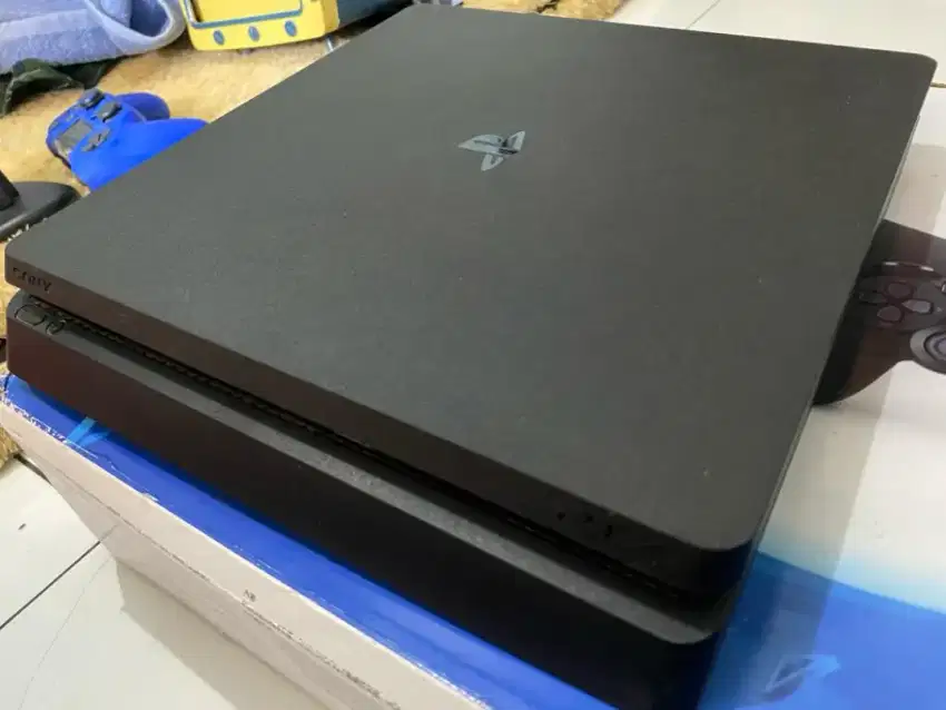 Jual PS 4 1 TB harga bisa dinego Bekasi