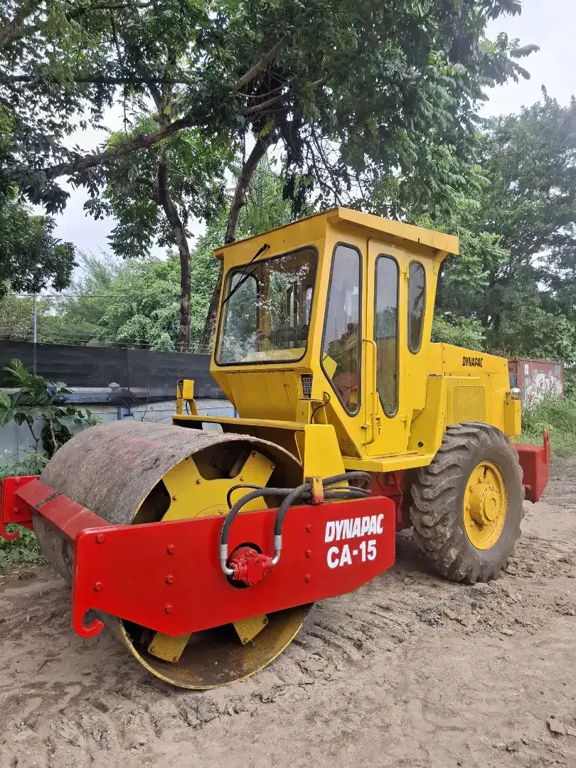 VIBRO DYNAPAC CA15