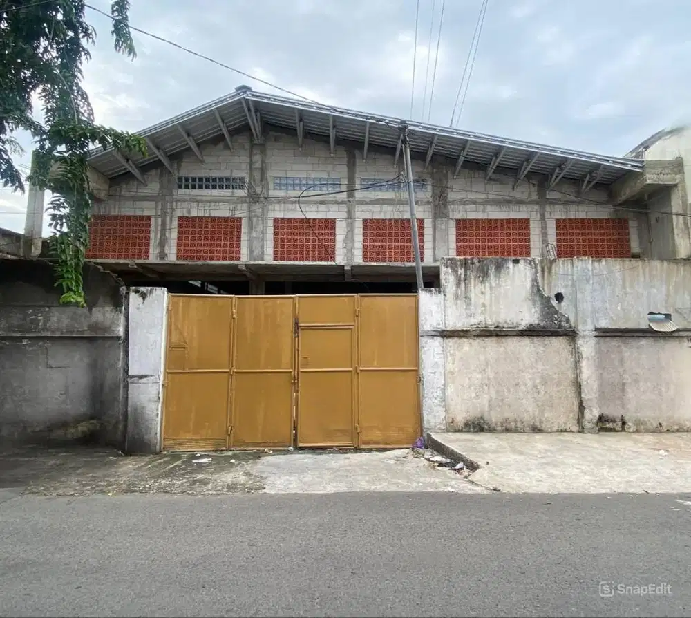 DisewakanTurun Harga Gudang Tempat Usaha  Banyu Urip Simo Surabaya