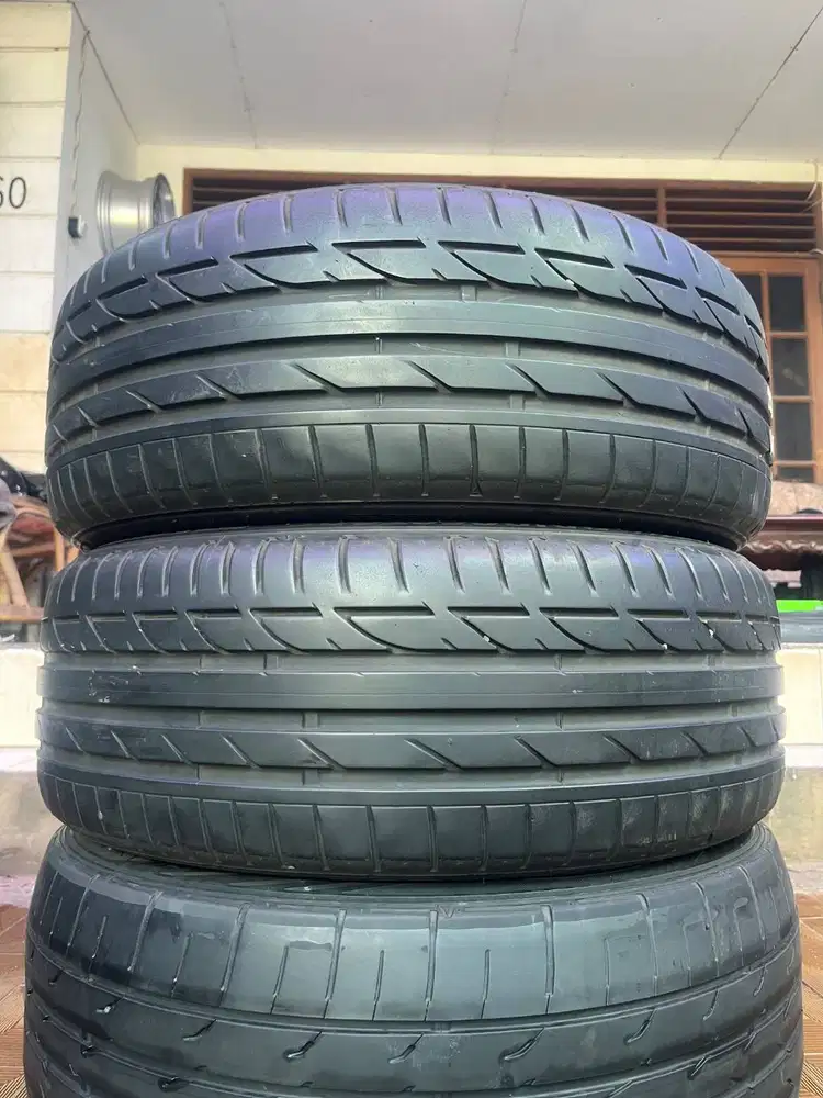 Ban Bridgestone Potenza s001 RFT/Runflat 225 45 r19 2pcs