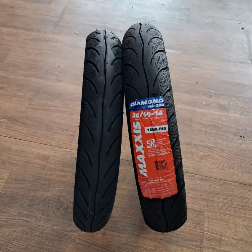 MAXXIS DIAMOND TL 80/90 -14 40P (MRT03)