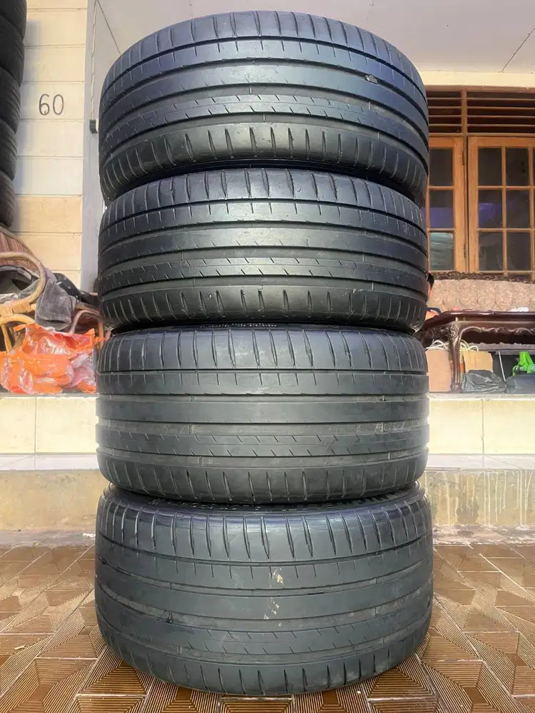 Ban Michelin Pilot Sport 4 245 40 r17 &amp;225 45 r17 4pcs