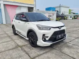 ( KM 22 Ribu ) Toyota Raize GR 1.0 TSS Two Tone AT 2021