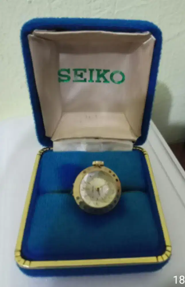Jam cincin saiko