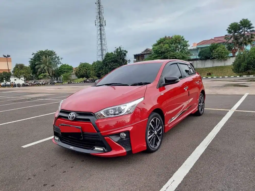 Toyota Yaris S TRD Sportivo Dual VVTI AT Matic 2017 Siap Pakai