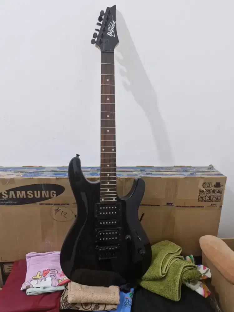 Dijual gitar gio ibanez