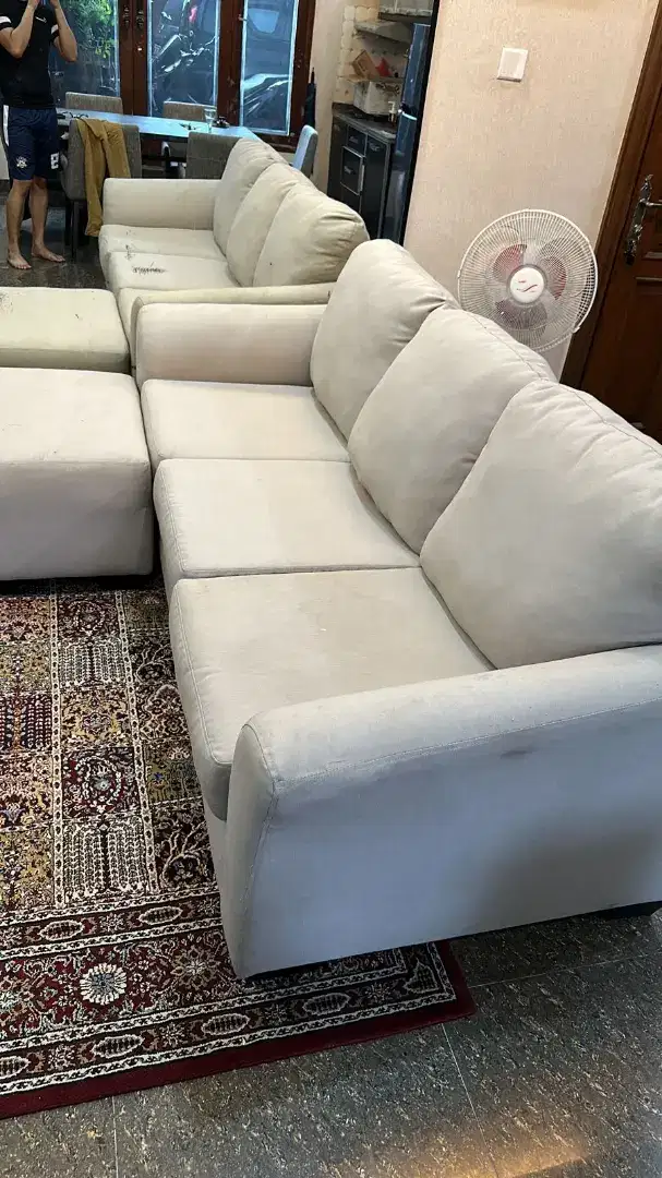 Jasa cuci sofa panggilan