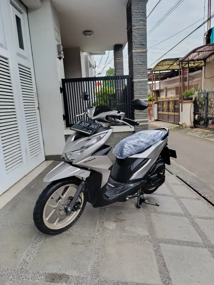 Bissmillah dijual motor Honda beat deluxe 2021