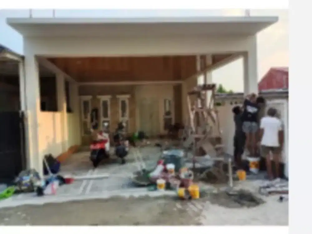 Tukang bangunan dan perbaikan atap bocor