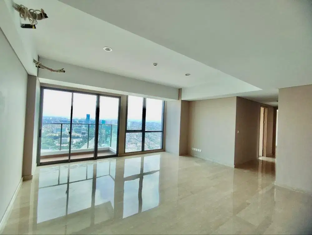 DISEWAKAN CEPAT APARTEMEN HOLLAND VILLAGE PRIVATE LIFT KOSONGAN