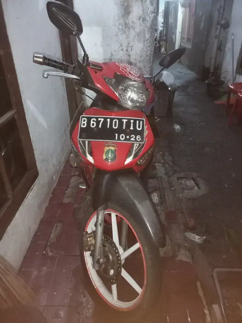 SUPRA X 125 D RACING SS LENGKAP PAJAK HIDUP cari kembalian dari Matic