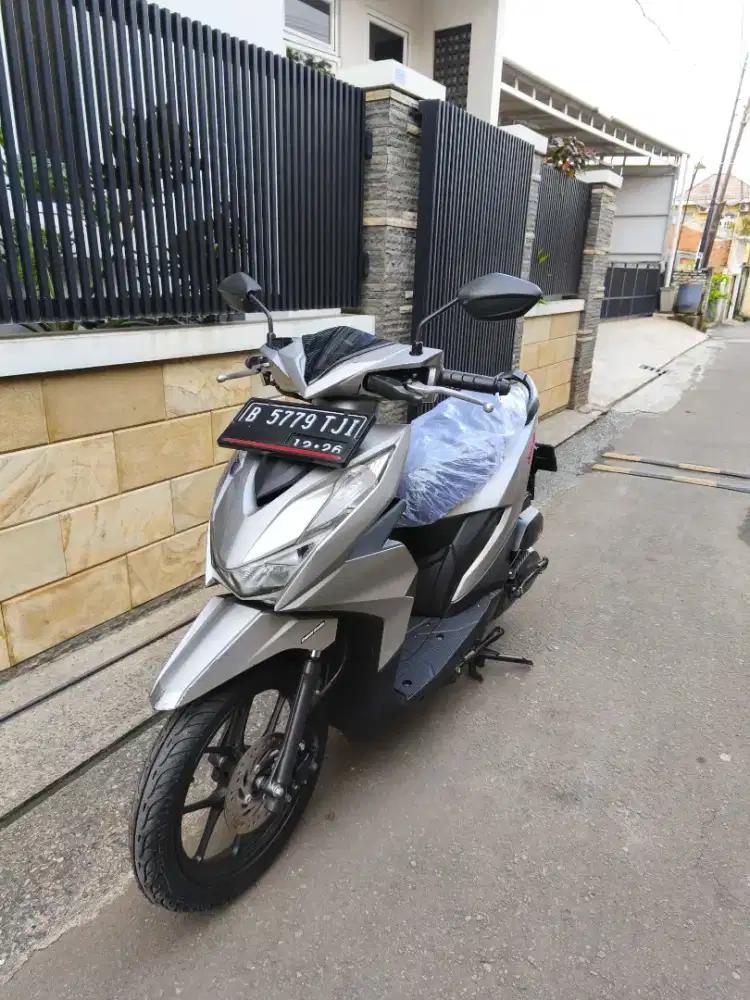 Bissmillah dijual motor honda beat deluxe 2021