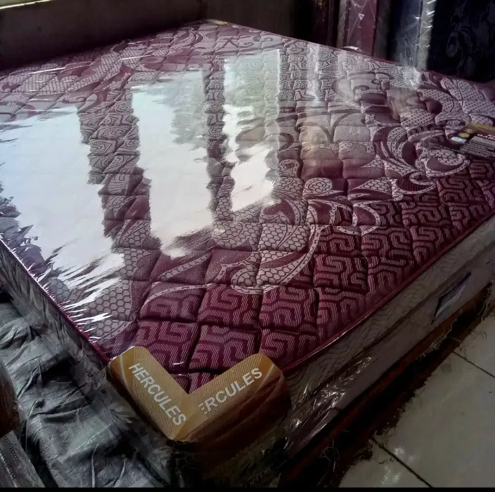 Kasur Full Busa Tebal 28 cm merk hercules 160 x 200