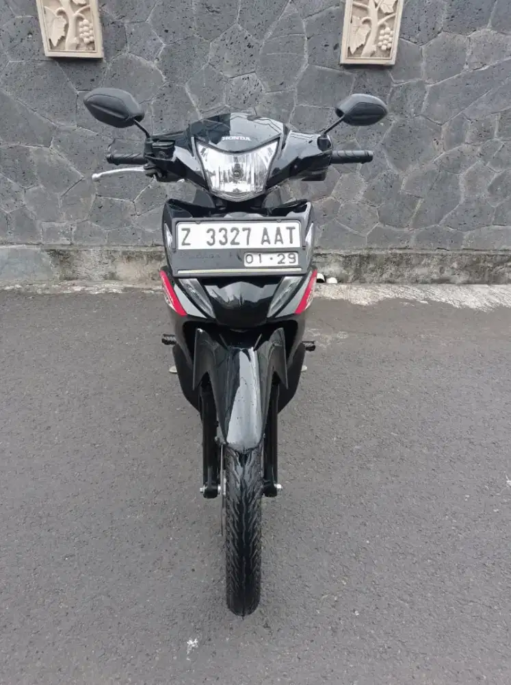 Honda Revo Fit 2024 Mulus Cash & kredit