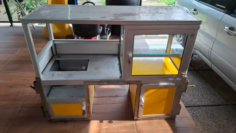 GEROBAK MOTOR ALUMINIUM KONDISI MASIH BAGUS