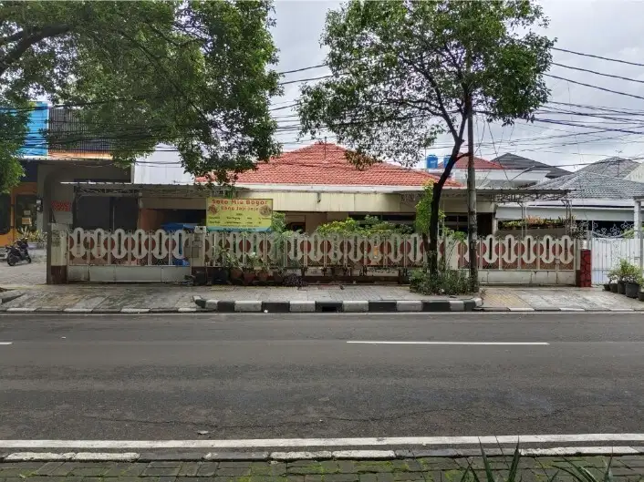 Disewa Rumah di Grogol cocok untuk Usaha, LT 585 m2 depan jalan 3 mobi