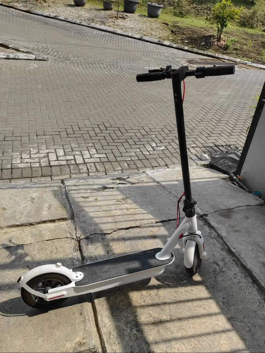 Escooter Max 10 inch Skuter Listrik Lipat