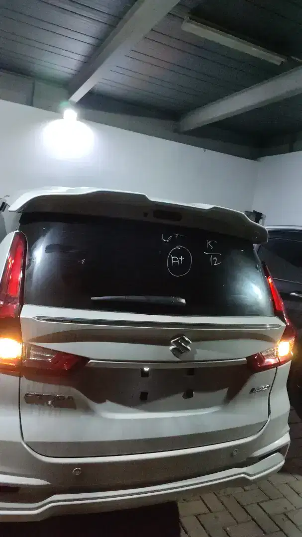 Spoiler Ertiga/ XL7