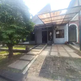 Rumah dijual legenda wisata siap huni harga nego bebas banjir