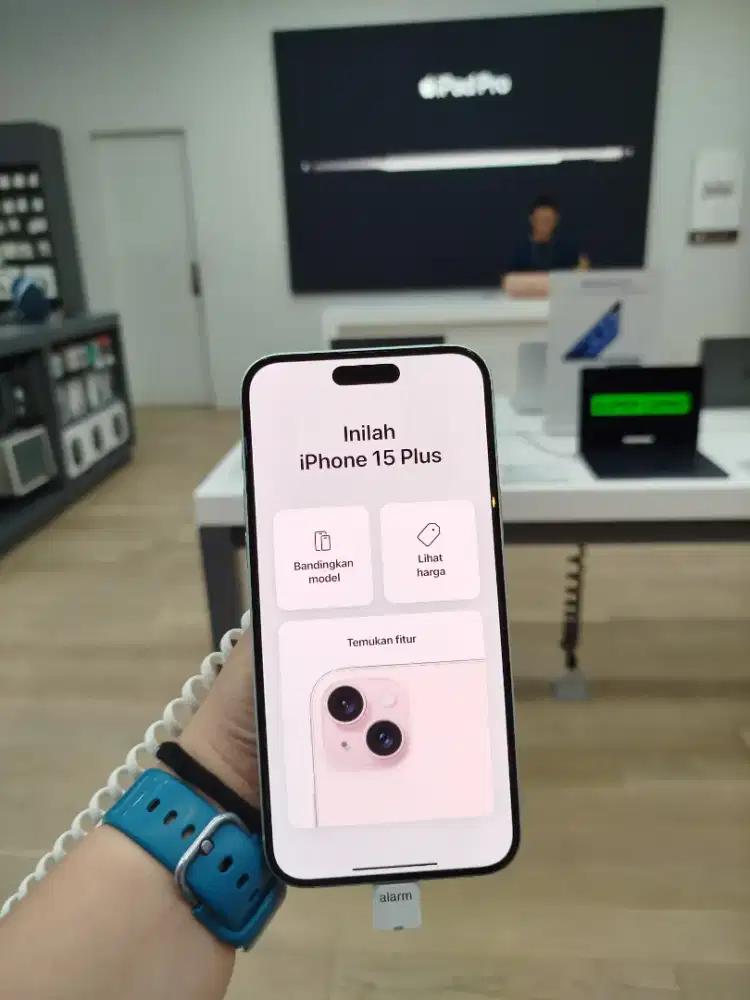 iPhone 15 Plus 128GB Black || Bisa Cicilan Bunga 0%
