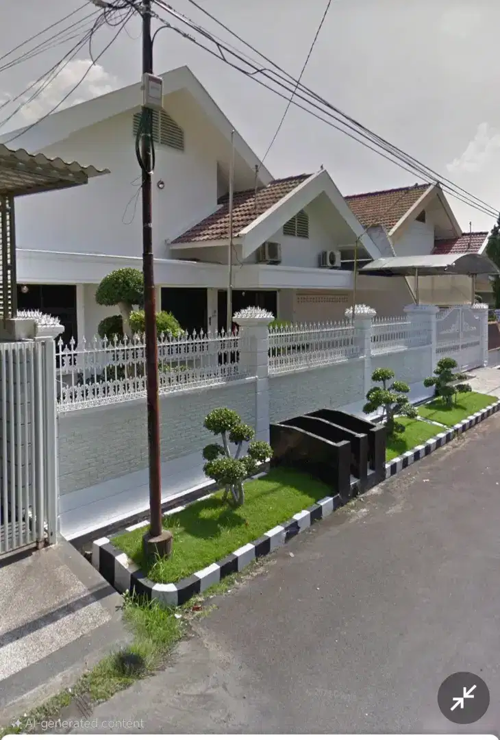 Dijual Rumah Dharmahusada Indah Utara