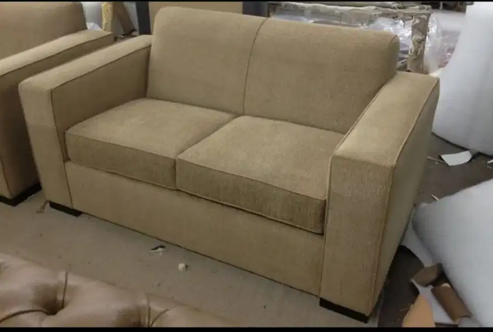 Sofa 2 dudukan minimalis