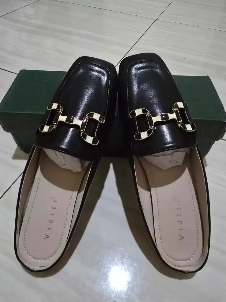 Jual aja masih baru sendal vidit size 36