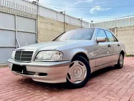 Mercedes-Benz C230 1998 Bensin