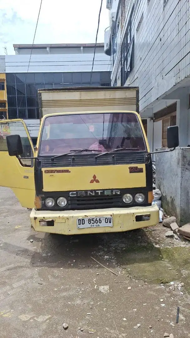 Mitsubishi Fuso 2002 Diesel