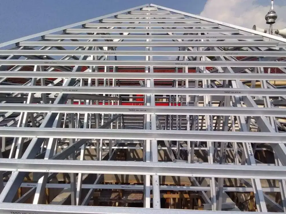 baja ringan 0.75 full rangka & atap