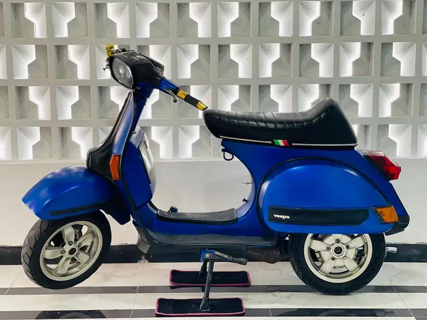 Piaggio vespa exlusive 2 biru restorasi modif