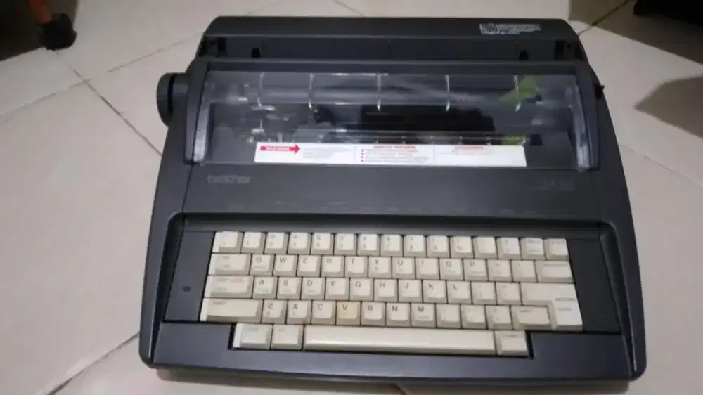 Mesin Ketik Electric Brother AX-325