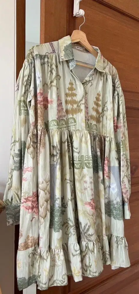 Dress VONE size S like new LD 110