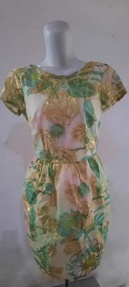 Dress wanita preloved