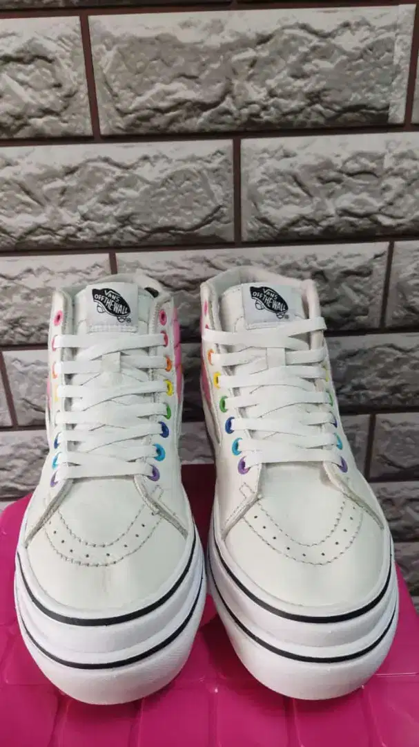VANS flour shop (ladies)
size 40
350k