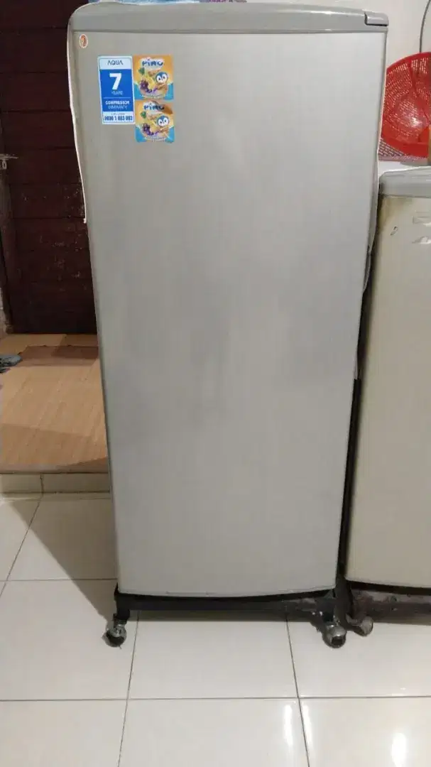 Jual beli dan perbaikan kulkas