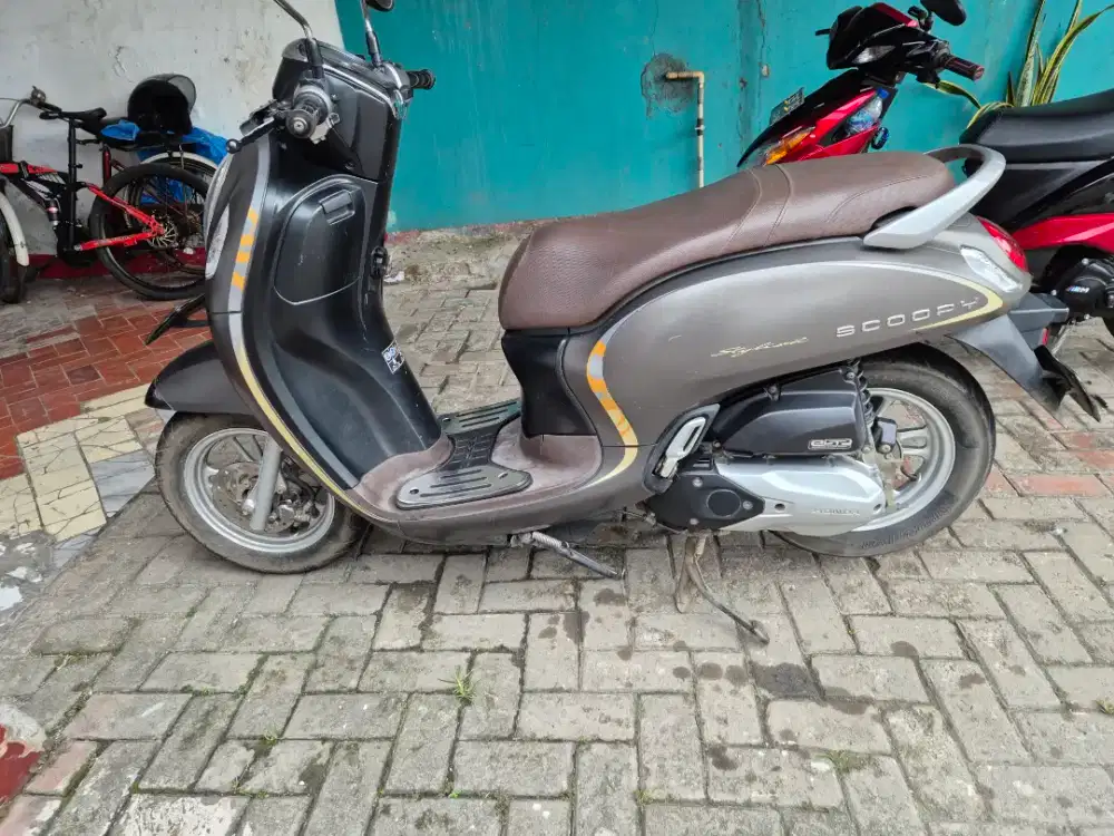 Honda Scoopy 2021