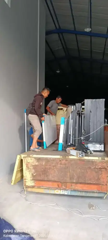Kusen kayu aluminium besi
