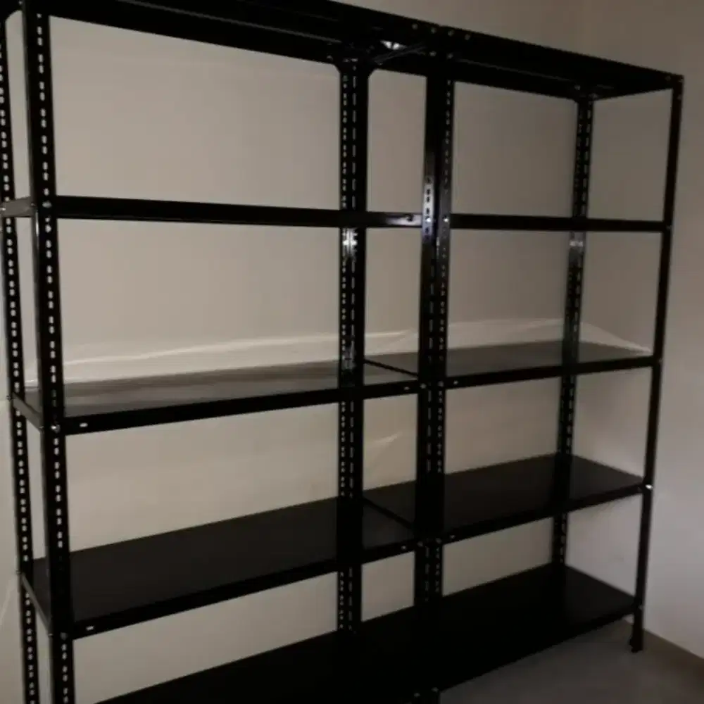 RAK BESI SIKU LUBANG