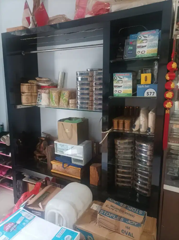 Dijual lemari bekas