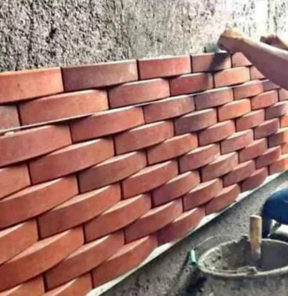 Bata tempel lengkung