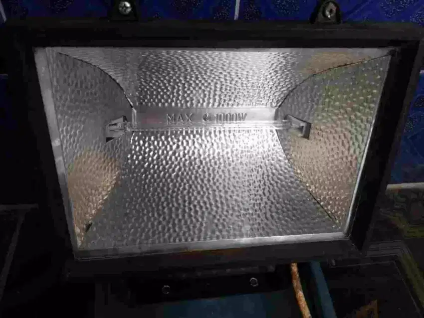 LAMPU SOROT MEREK ZETALUX FDL-189 1000 WATT+KABEL-+10.5, MULUS, HIDUP