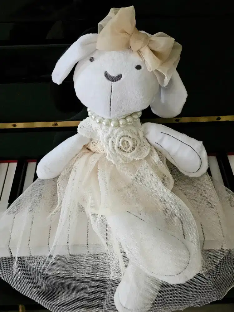 Boneka rabbit balerina