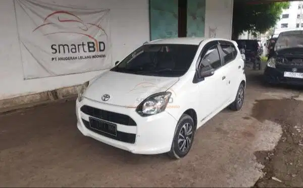 [SMG] Dijual Daihatsu Ayla 1.0 D Manual 2017