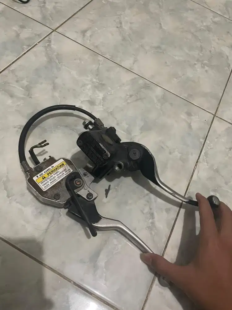 Master rem Vario led old kiri kanan