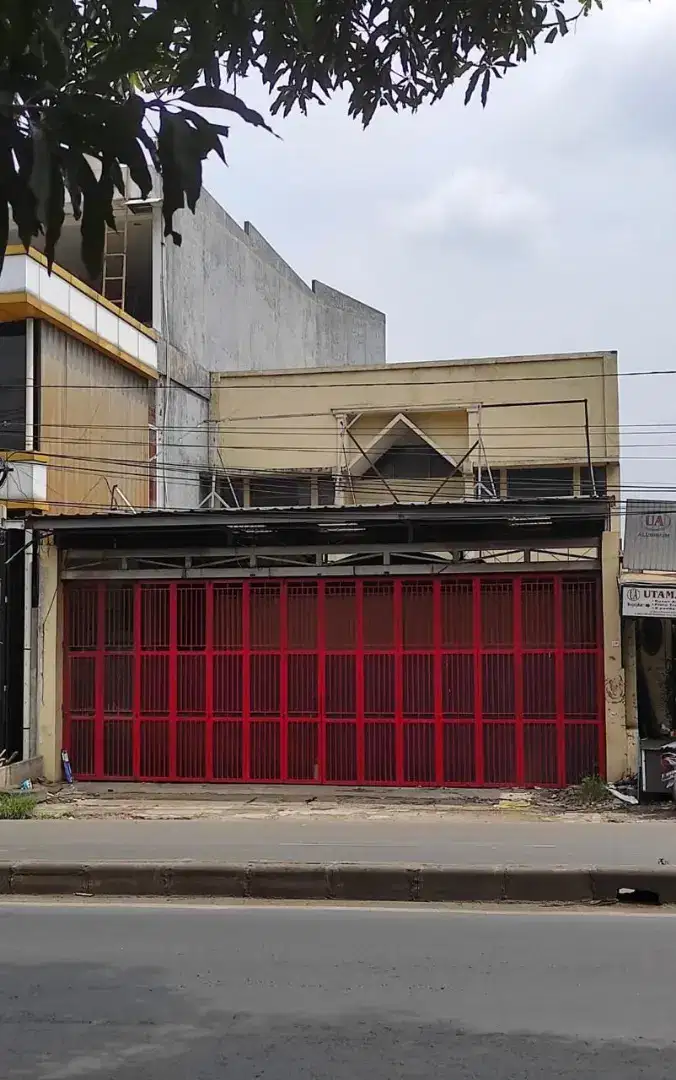 Ruko Gandeng siap pakai di Jalan Raya Siliwangi, Bekasi kota
